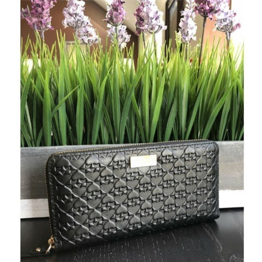 💕Kate Spade💕 Spade Logo Large Zip Around Wallet